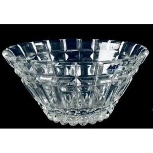 Elegant Hand Made 24% Lead Crystal ACC Poland Heavy serving or candy bowl